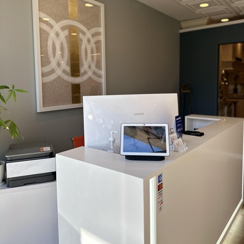 Flooring shop serving the Cherry Hill, NJ area